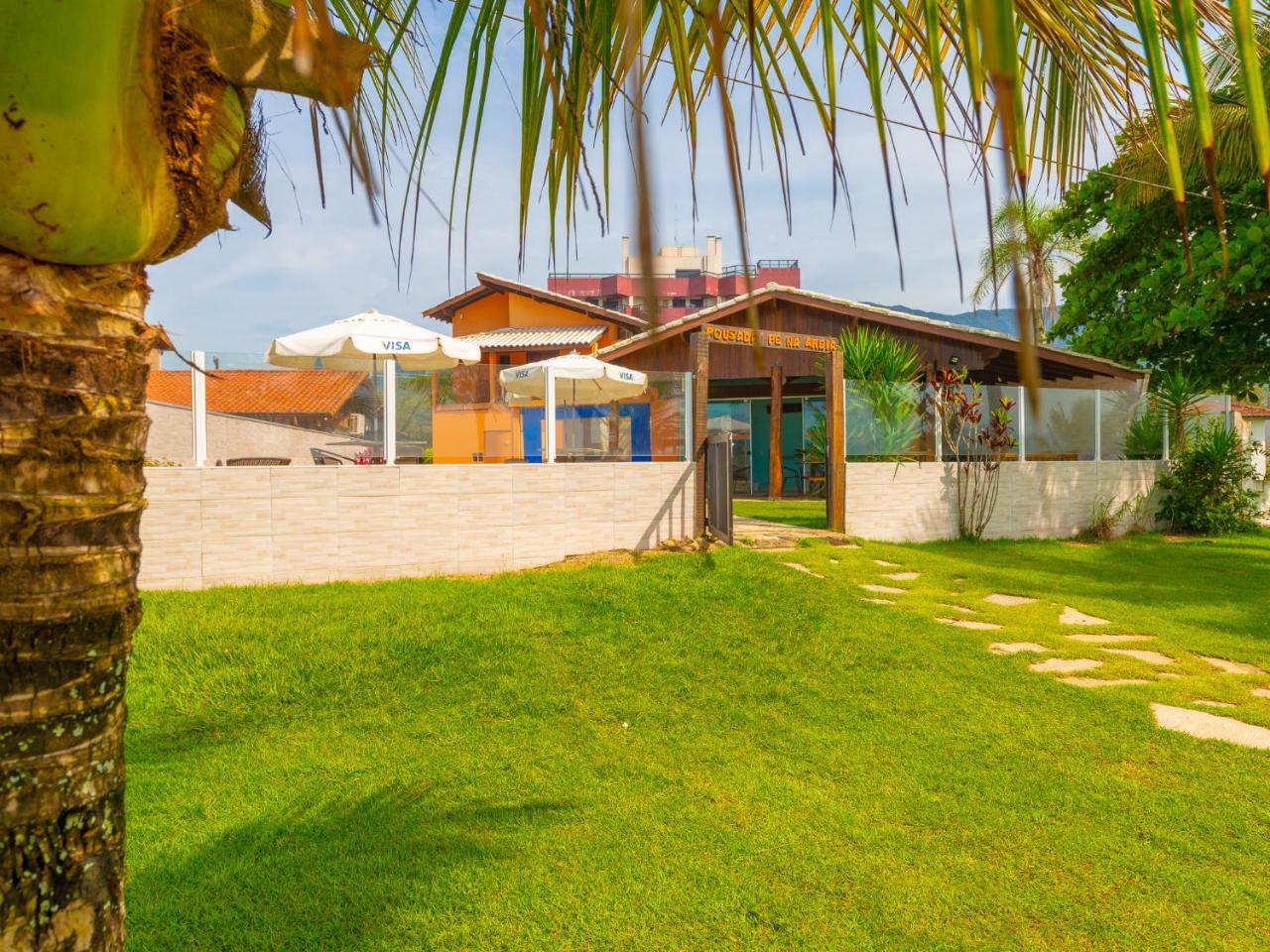 Pousada Pe Na Areia Caraguatatuba Bagian luar foto